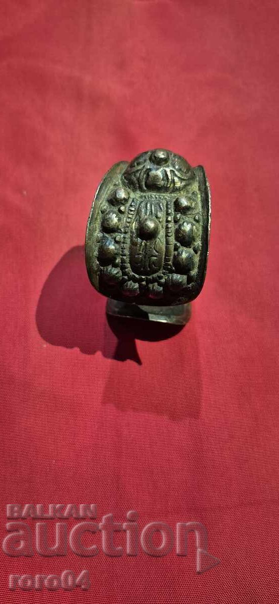 PUSCĂ cu preț 155.00 BGN | € 79.25