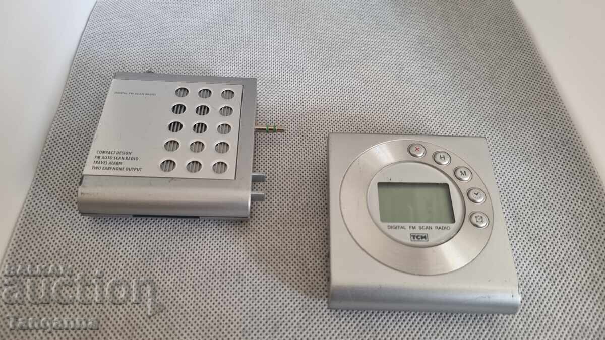 Clock radio with price 3.00 BGN | € 1.53