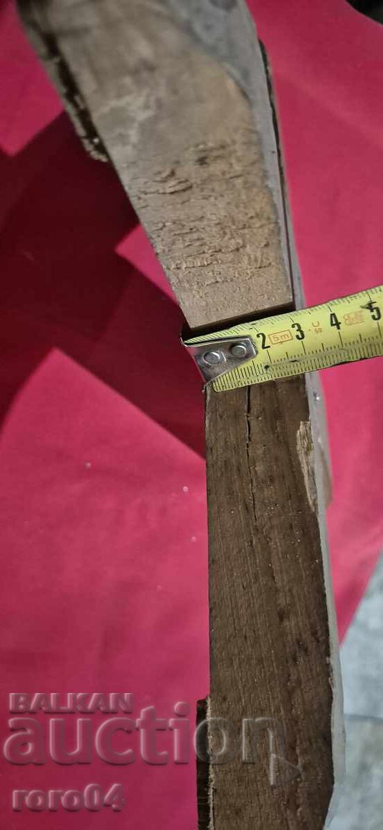 Аукцион ЕЛХА - ДЪРВЕН КРЪСТАЧ - СТОЙКА - МАСИВ Аукцион ЕЛХА - ДЪРВЕН КРЪСТАЧ - СТОЙКА - МАСИВ