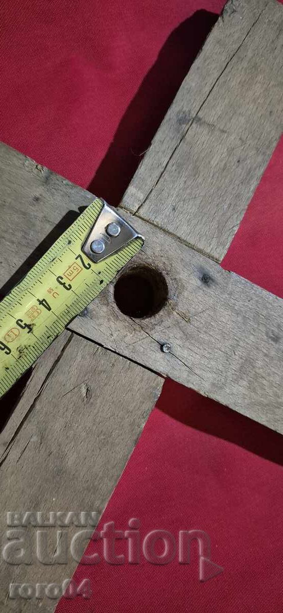 Доставка на ЕЛХА - ДЪРВЕН КРЪСТАЧ - СТОЙКА - МАСИВ Доставка на ЕЛХА - ДЪРВЕН КРЪСТАЧ - СТОЙКА - МАСИВ