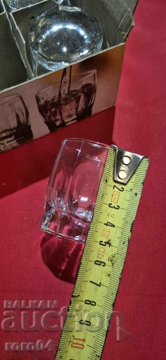 Licitație PAHARE PENTRU RAKIA - NOROC!