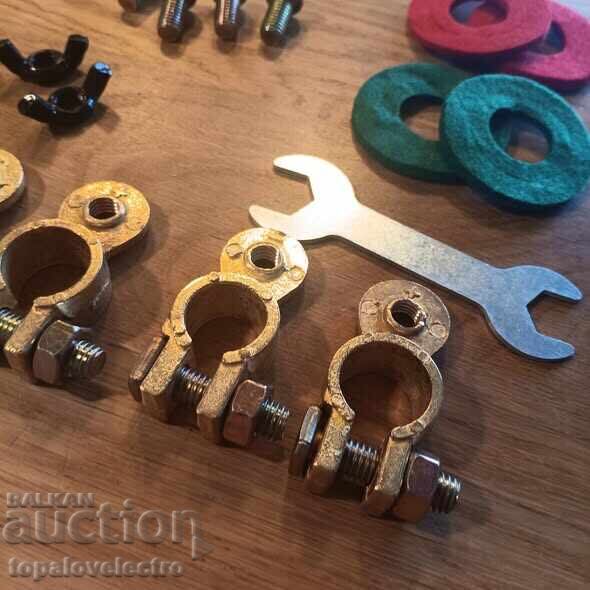 Delivery of NEW! Set of 2 Quick Release Battery Terminals Delivery of NEW! Set of 2 Quick Release Battery Terminals