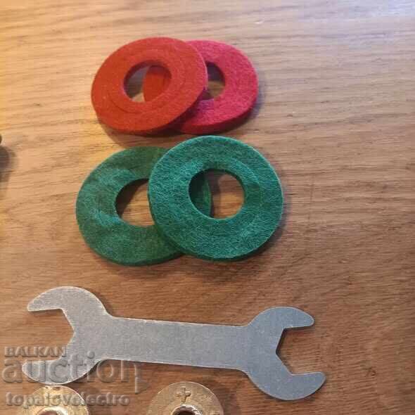 NEW! Set of 2 Quick Release Battery Terminals - 6 NEW! Set of 2 Quick Release Battery Terminals - 6