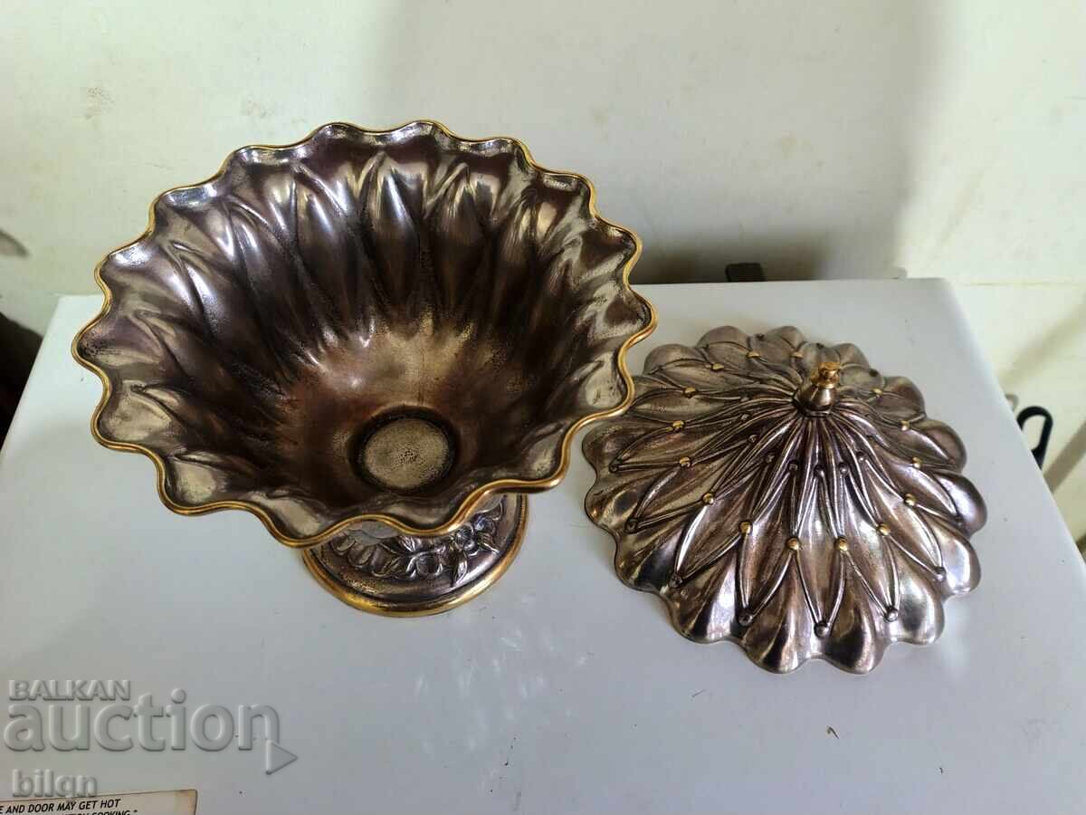 Auction Great Old Silver Plated Dish Auction Great Old Silver Plated Dish