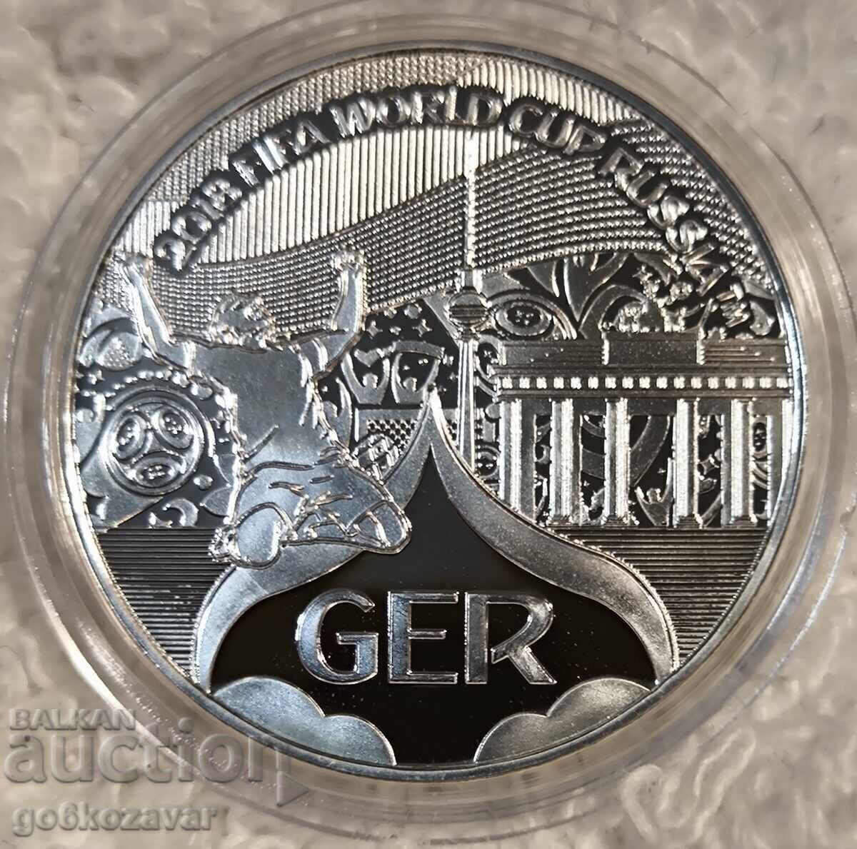 Monedă Medalie Campionatul Mondial de Fotbal 2018 Argint ! cu preț € 10.00 | 19.56 BGN