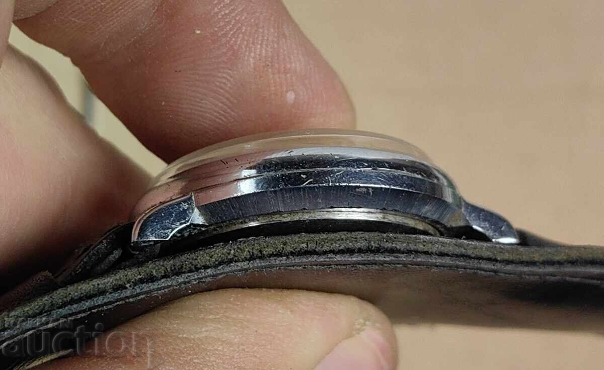 Delivery of USSR Men's Wristwatch Works Delivery of USSR Men's Wristwatch Works