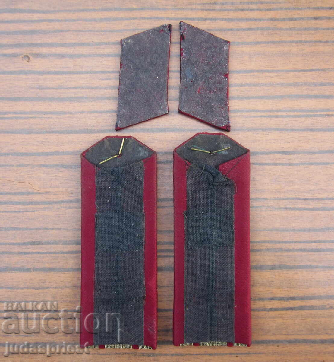 Δημοπρασία Bŭlgarski pagoni s petlitsi na polkovnik ot Sukhopŭtni voĭski Δημοπρασία Bŭlgarski pagoni s petlitsi na polkovnik ot Sukhopŭtni voĭski