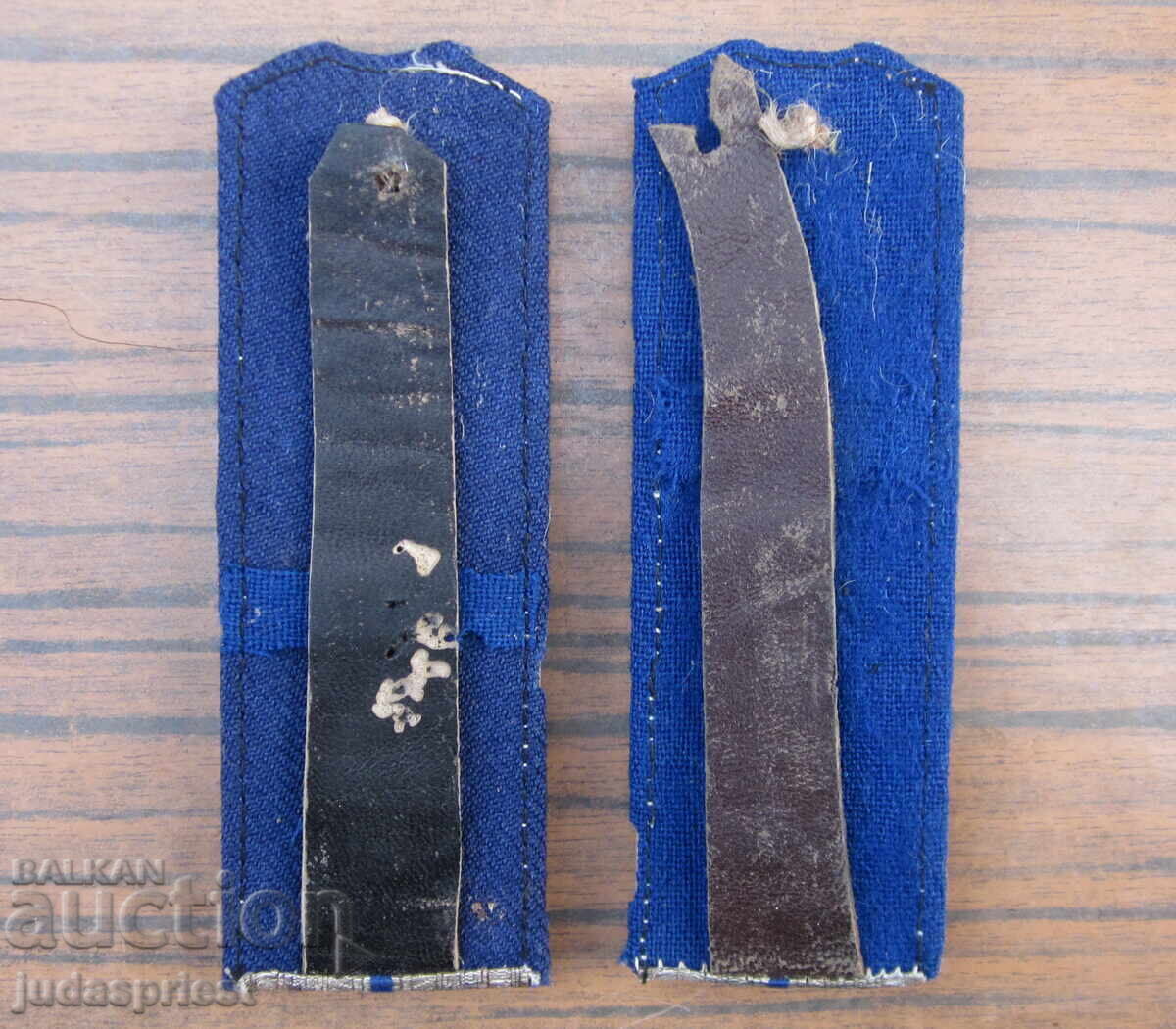 Παράδοση ΒΣΒ Βασίλειο Βουλγαρίας Βουλγαρικές Βασιλικές επωμίδες στρατιωτικού ιατρού Παράδοση ΒΣΒ Βασίλειο Βουλγαρίας Βουλγαρικές Βασιλικές επωμίδες στρατιωτικού ιατρού