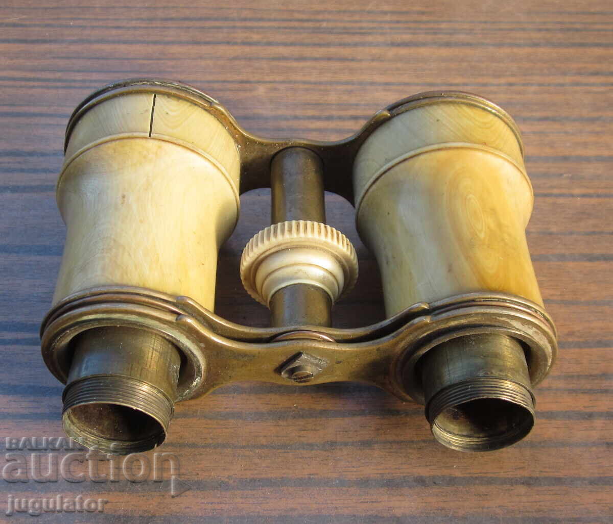 Auction Authentic antique theater binoculars with ivory Auction Authentic antique theater binoculars with ivory