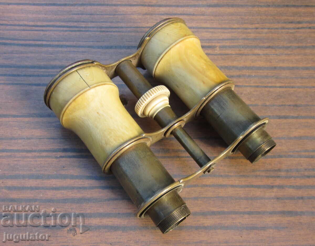 Delivery of Authentic antique theater binoculars with ivory Delivery of Authentic antique theater binoculars with ivory