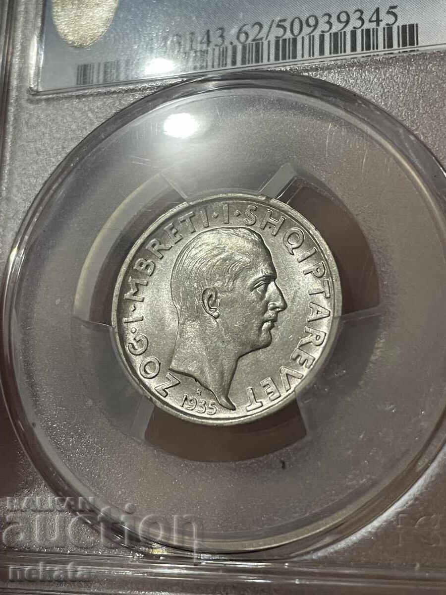 Albania 1 franc argint, 1935, PCGS MS62 cu preț 300.00 BGN | € 153.39 Albania 1 franc argint, 1935, PCGS MS62 cu preț 300.00 BGN | € 153.39