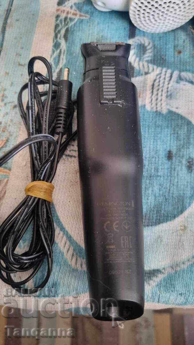 Maşină de tuns cu preț 17.00 BGN | € 8.69