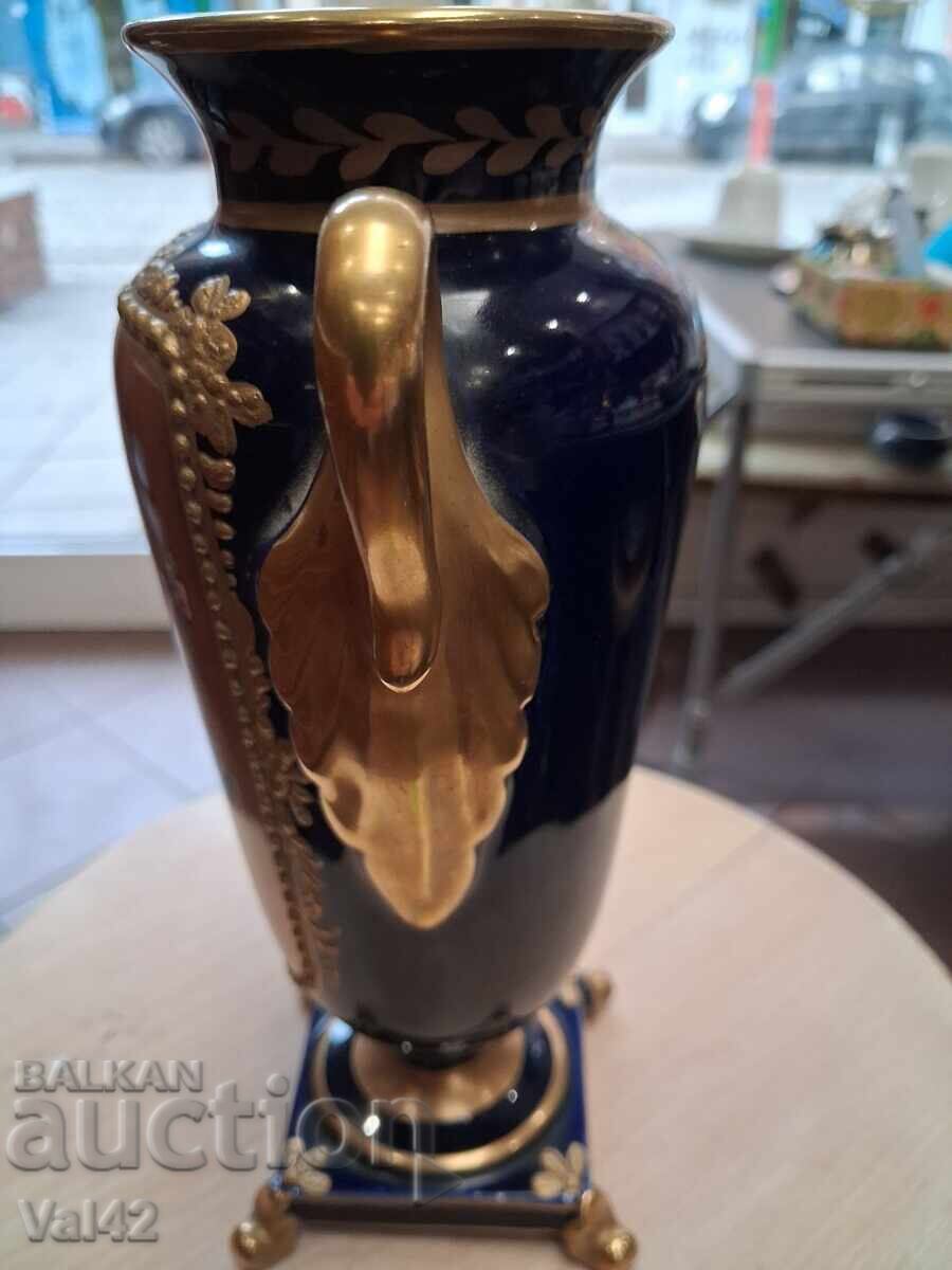 Δημοπρασία Γαλλικό πορσελάνινο βάζο – χειροποίητο (Peint à la main) Δημοπρασία Γαλλικό πορσελάνινο βάζο – χειροποίητο (Peint à la main)