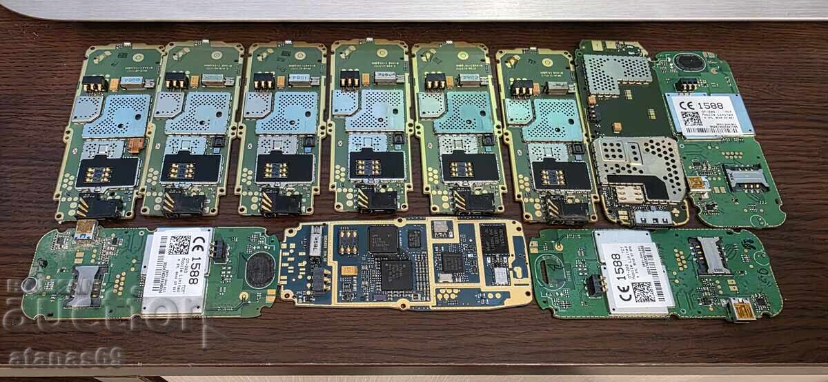 Δημοπρασία 22 τεμ. - ηλεκτρονικά σκραπ Νο. 5 Δημοπρασία 22 τεμ. - ηλεκτρονικά σκραπ Νο. 5