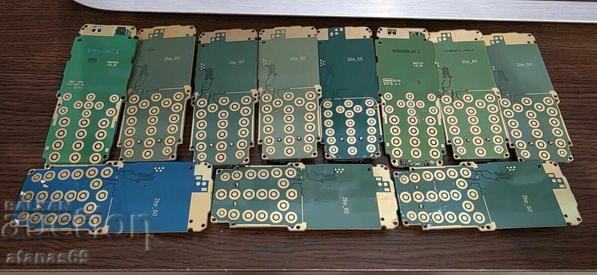 22 τεμ. - ηλεκτρονικά σκραπ Νο. 5 22 τεμ. - ηλεκτρονικά σκραπ Νο. 5