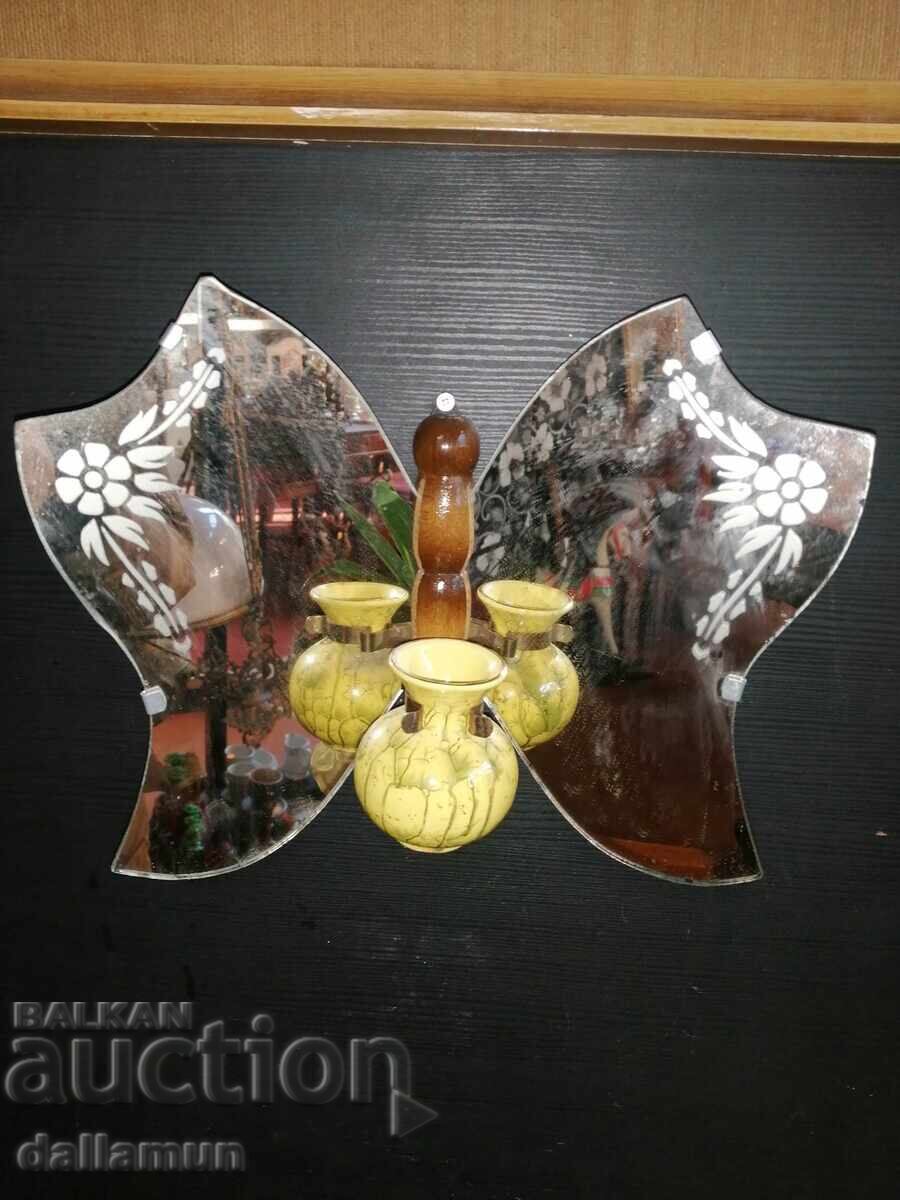 Licitație Suport de lumânare fluture decorativ Licitație Suport de lumânare fluture decorativ