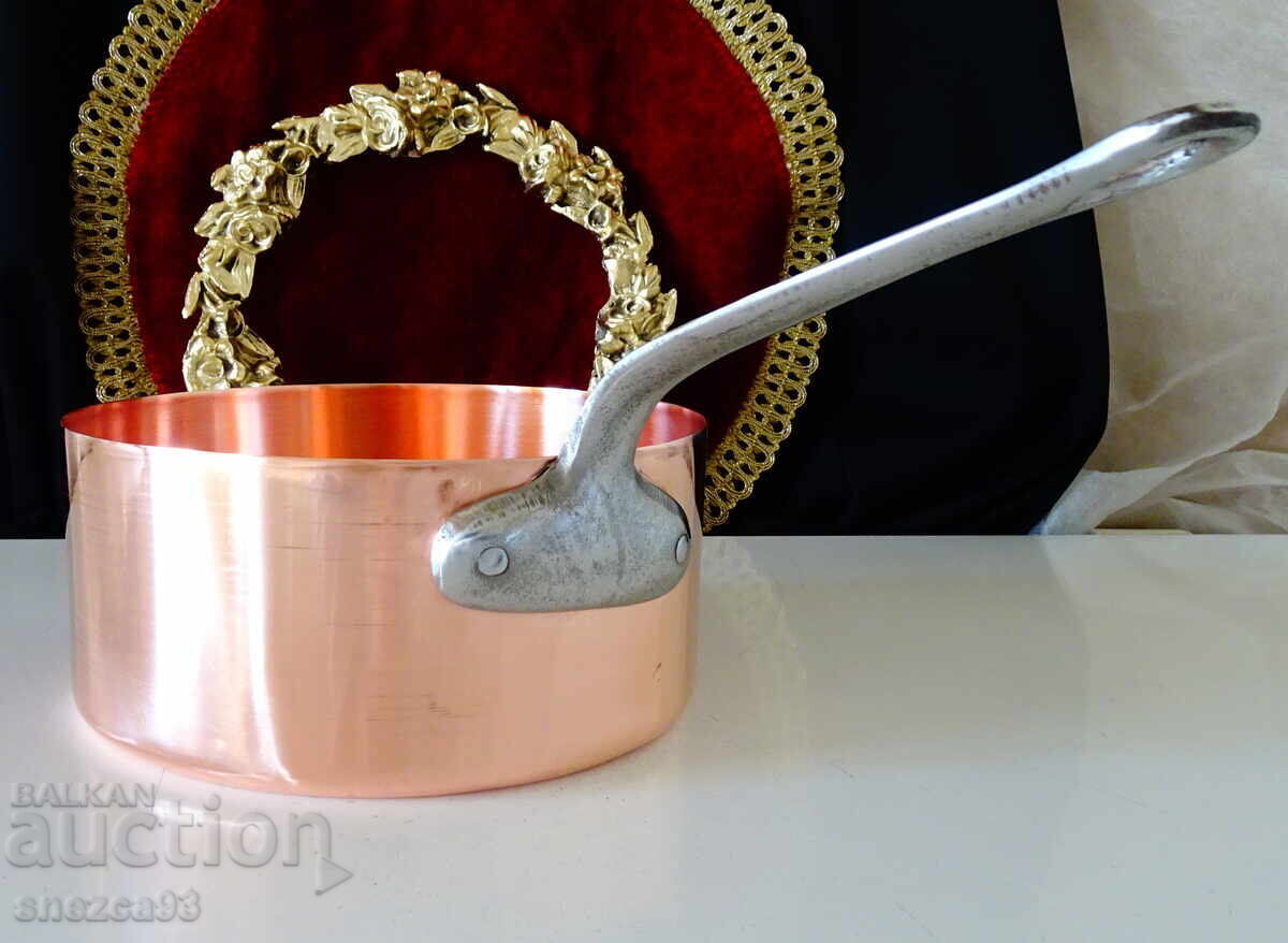 Copper pot 1.6 l., pure red copper with price 89.00 BGN | € 45.50