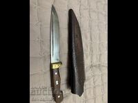 Ένα παλιό μαχαίρι