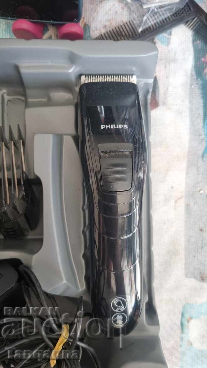 Maşină de tuns cu preț 22.00 BGN | € 11.25 Maşină de tuns cu preț 22.00 BGN | € 11.25