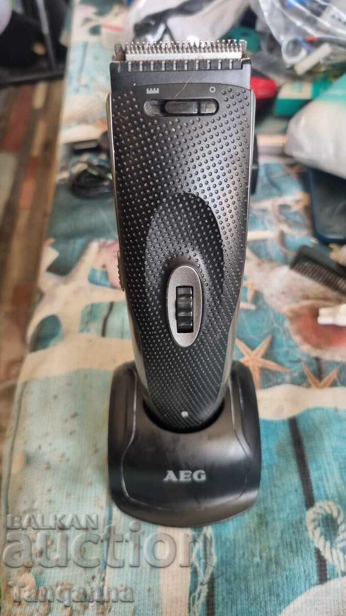 Машинка за подстригване с цена 15.00 лв. | € 7.67