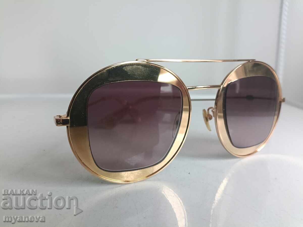 Gucci Sunglasses with price € 15.34 | 30.00 BGN