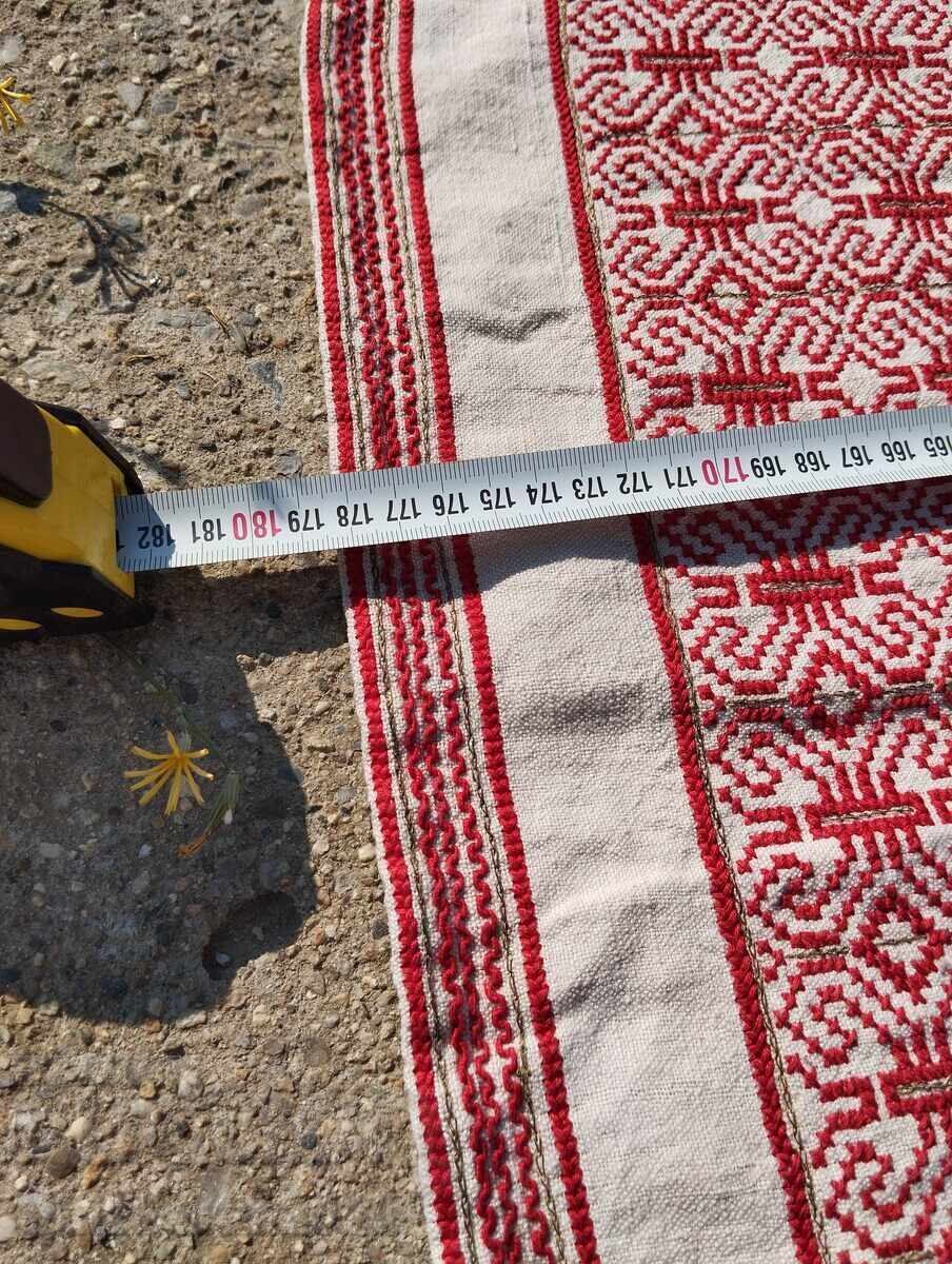 Auction  Old tablecloth