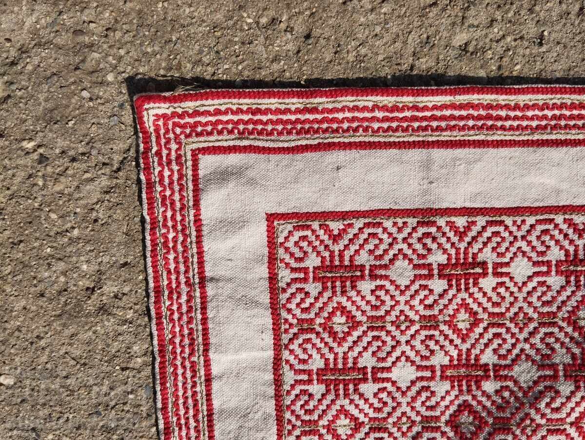 Old tablecloth - 6