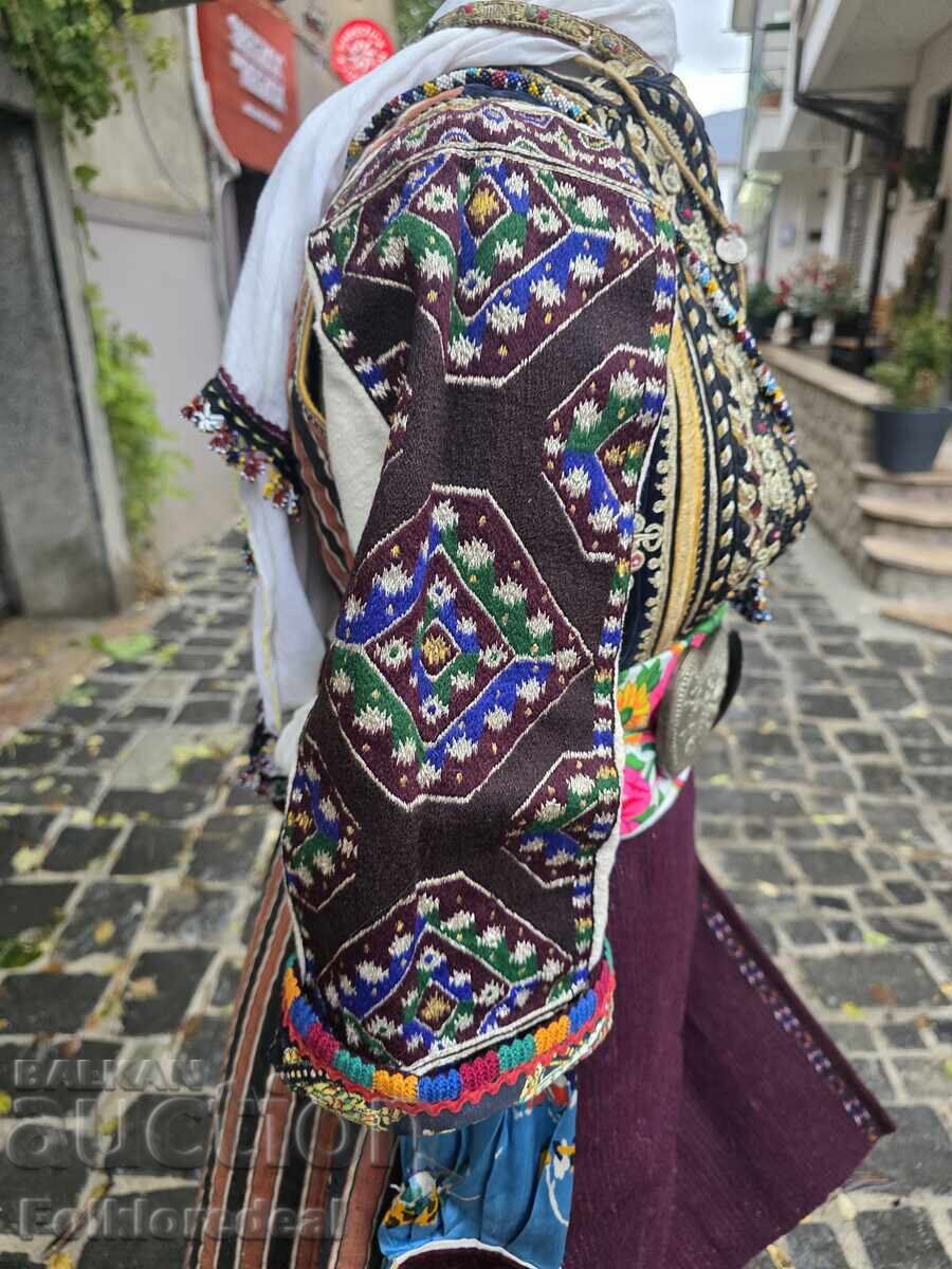 Women's costume, complete, from Suva Gora with "pafti" (belts with decorative metal clasps) - 5 Women's costume, complete, from Suva Gora with "pafti" (belts with decorative metal clasps) - 5