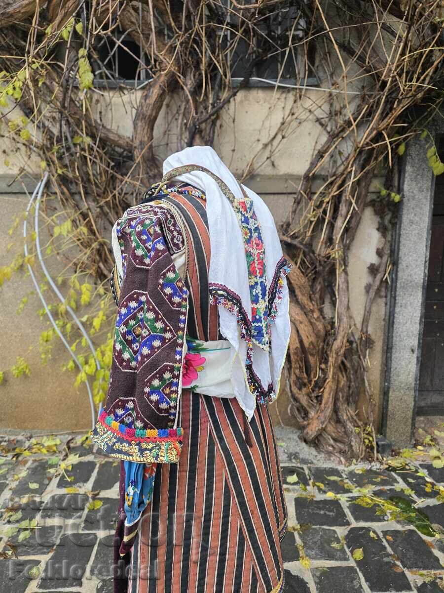 Women's costume, complete, from Suva Gora with "pafti" (belts with decorative metal clasps) - 6 Women's costume, complete, from Suva Gora with "pafti" (belts with decorative metal clasps) - 6