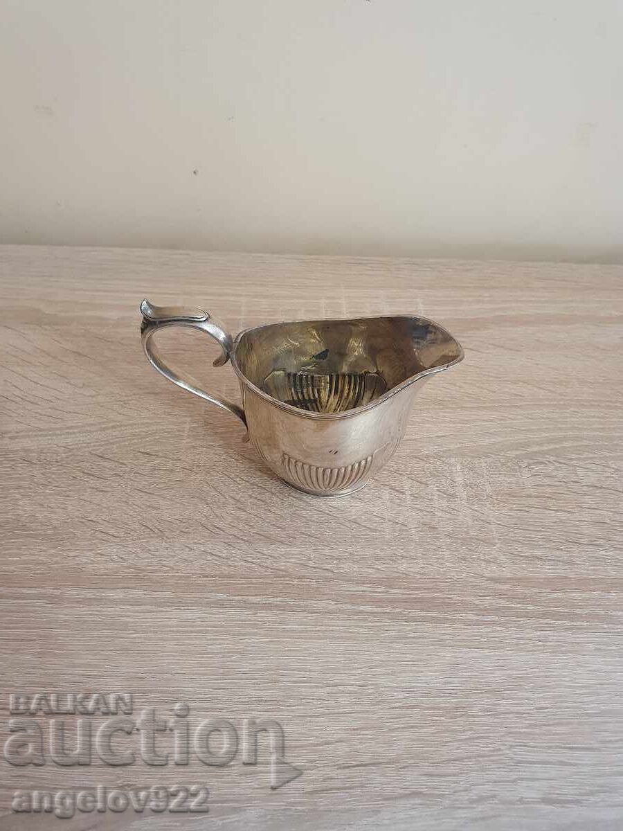 Αντίκα ασημένια μεταλλική κανάτα!!! με τιμή 0.01 BGN | € 0.01 Αντίκα ασημένια μεταλλική κανάτα!!! με τιμή 0.01 BGN | € 0.01