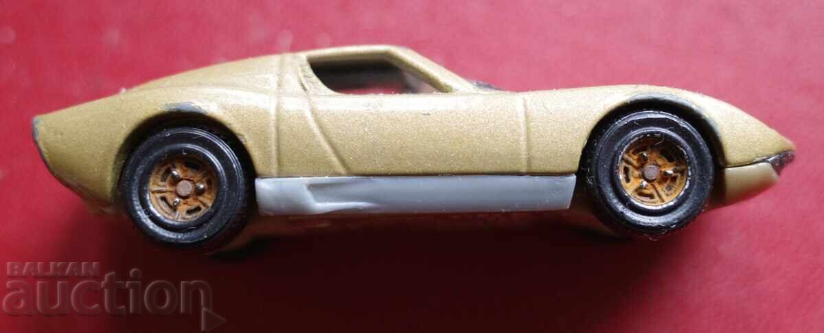 Delivery of Matchbox Thailand - Lamborghini Miura