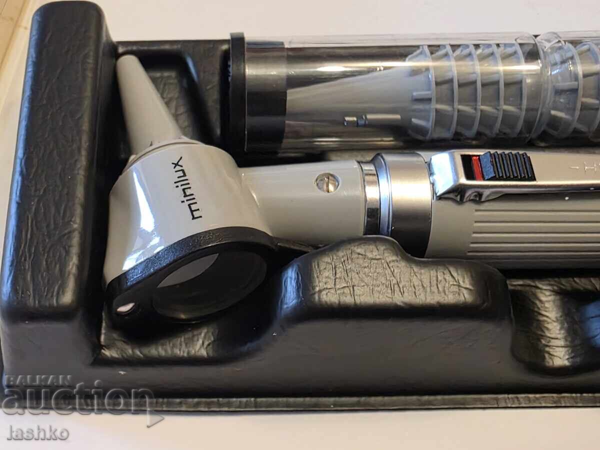 Delivery of Portable otoscope HEINE