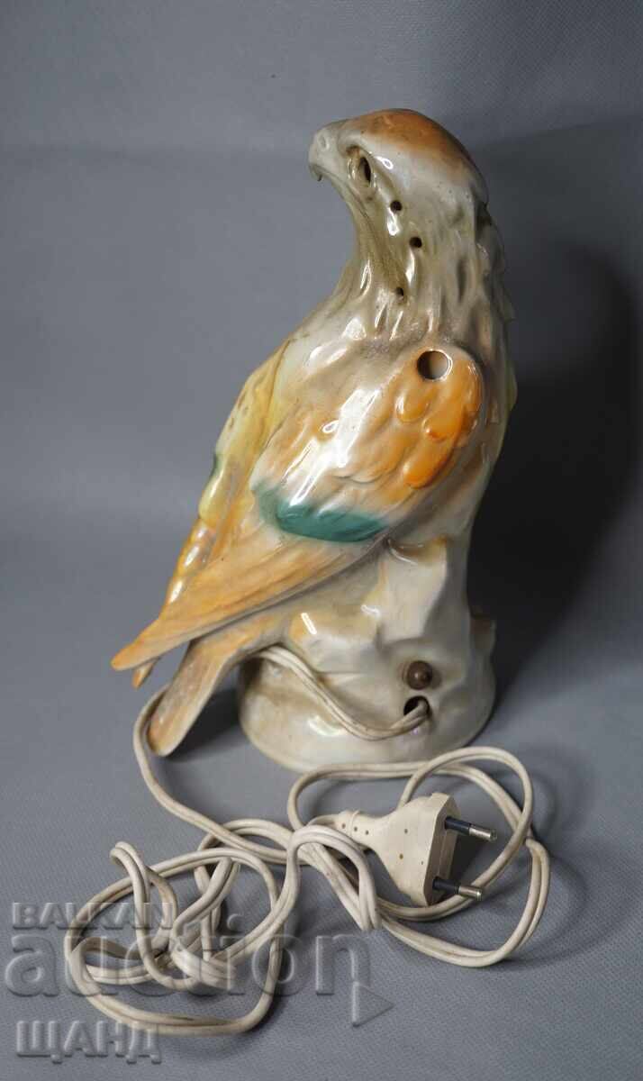 Delivery of Old Porcelain Figure Figurine Eagle Night Lamp Delivery of Old Porcelain Figure Figurine Eagle Night Lamp