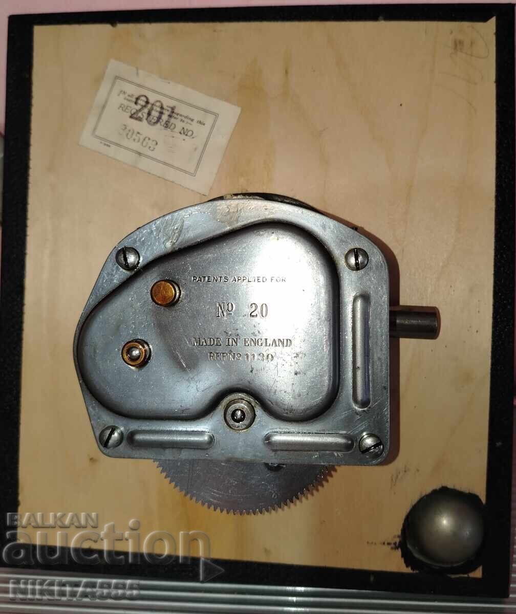 Παλιό γραμμόφωνο Columbia 201 από τη δεκαετία του 1920 - 5