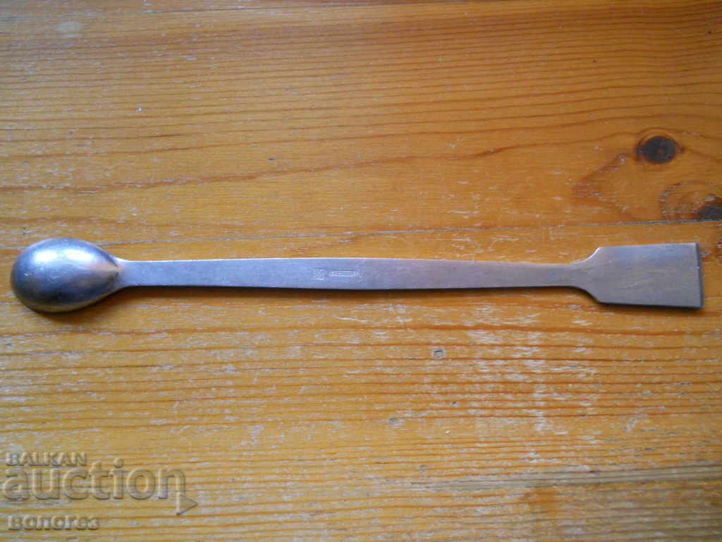 Pharmacist's spoon - spatula "Reinnickel" with price 10.00 BGN | € 5.11