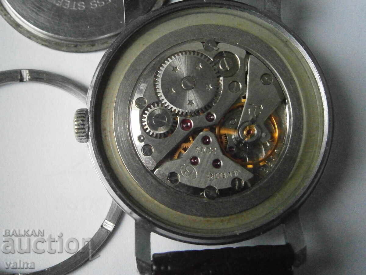 VOSTOK, cal. 2209 /without date/; 18 jewels, USSR - 6
