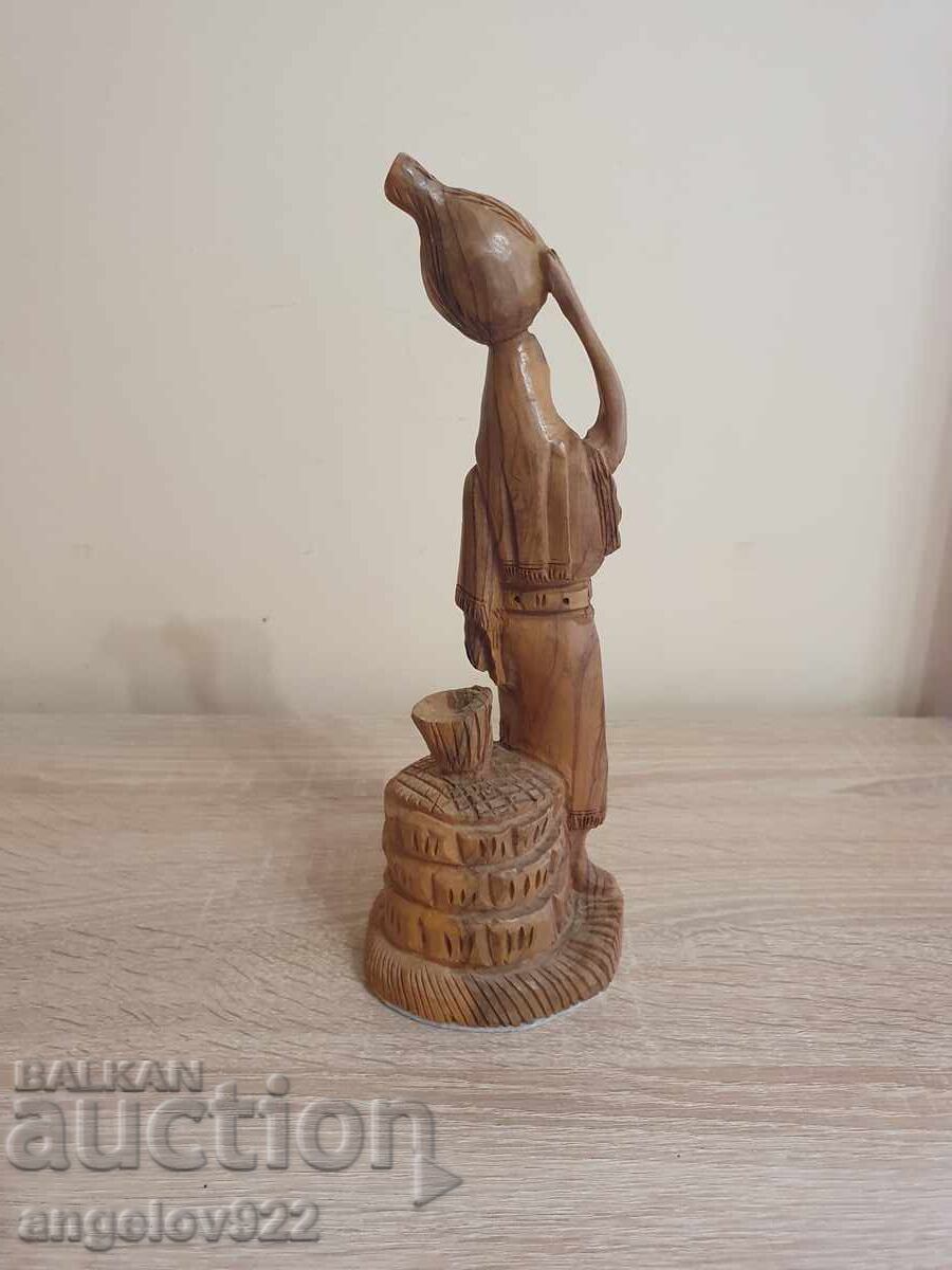 Аукцион Масивна дървена фигура статуетка!!! Аукцион Масивна дървена фигура статуетка!!!