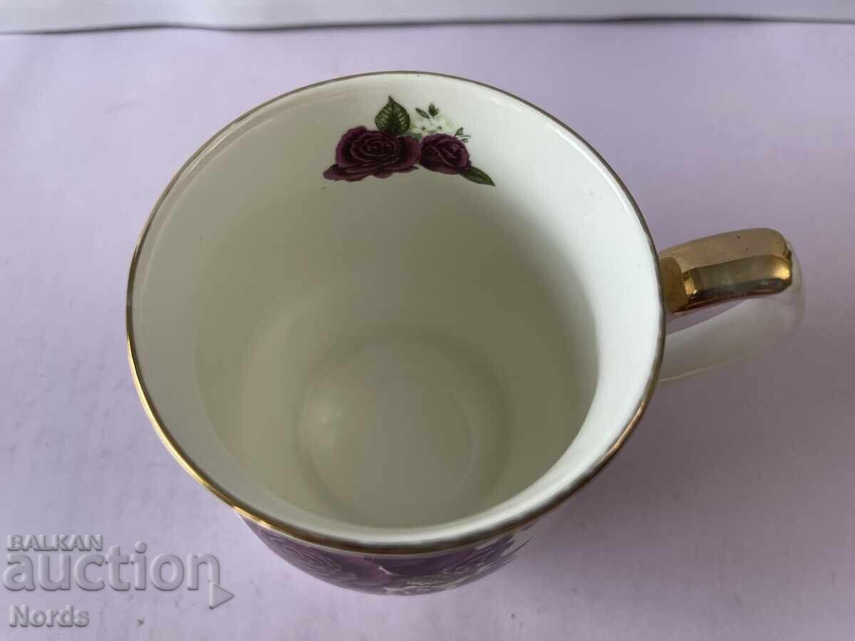 Cană Engleză Mug cu preț 16.10 BGN | € 8.23 Cană Engleză Mug cu preț 16.10 BGN | € 8.23