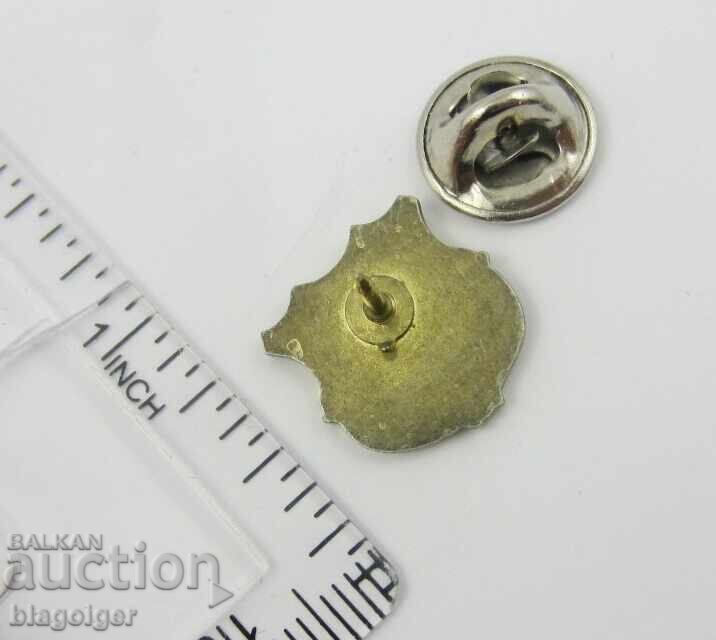 FC BARCELONA - Flags and Badges - Official - 7 FC BARCELONA - Flags and Badges - Official - 7