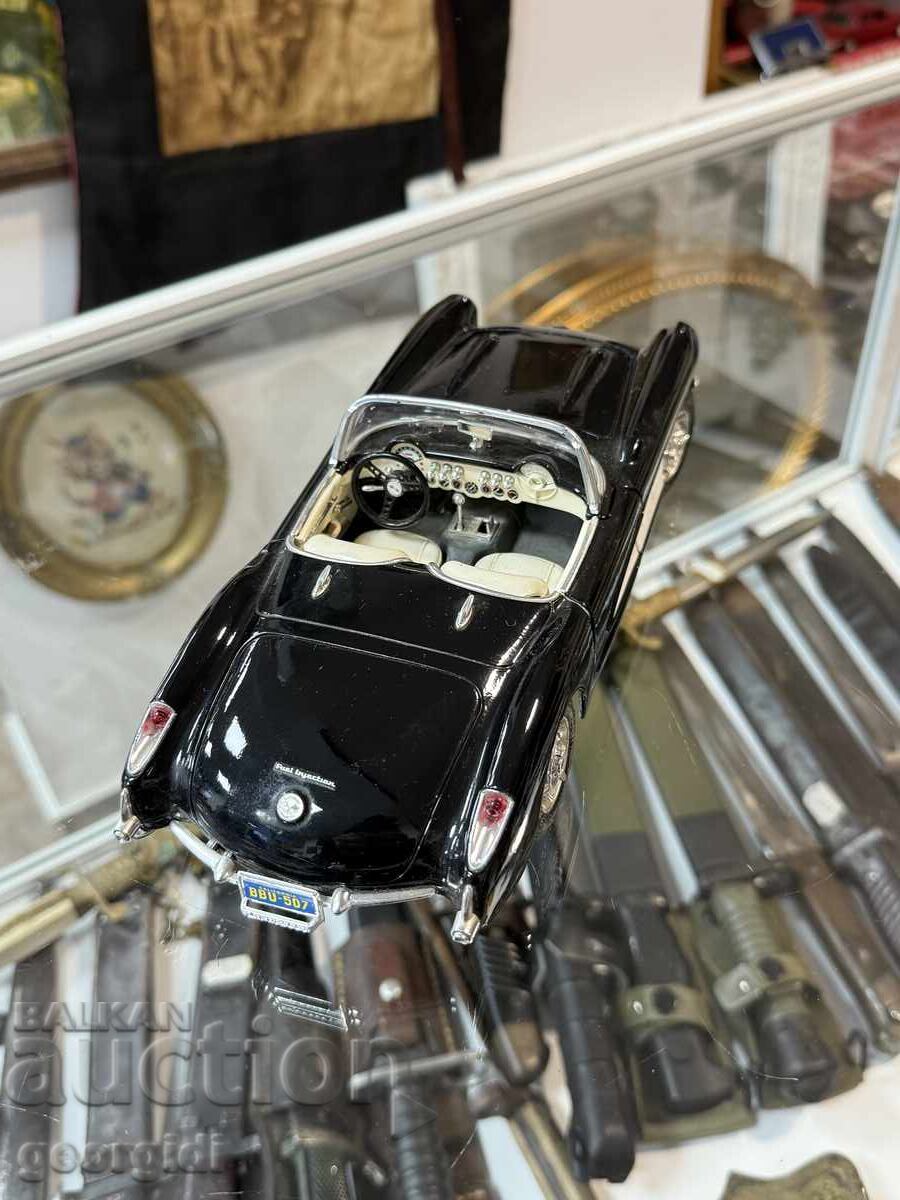 Auction Metal car Burago - Chevrolet Corvette. No. 7646 Auction Metal car Burago - Chevrolet Corvette. No. 7646