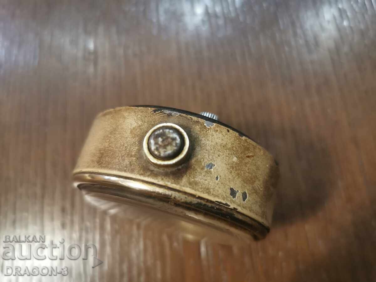 ΔΟΞΑ με τιμή 8.00 BGN | € 4.09 ΔΟΞΑ με τιμή 8.00 BGN | € 4.09