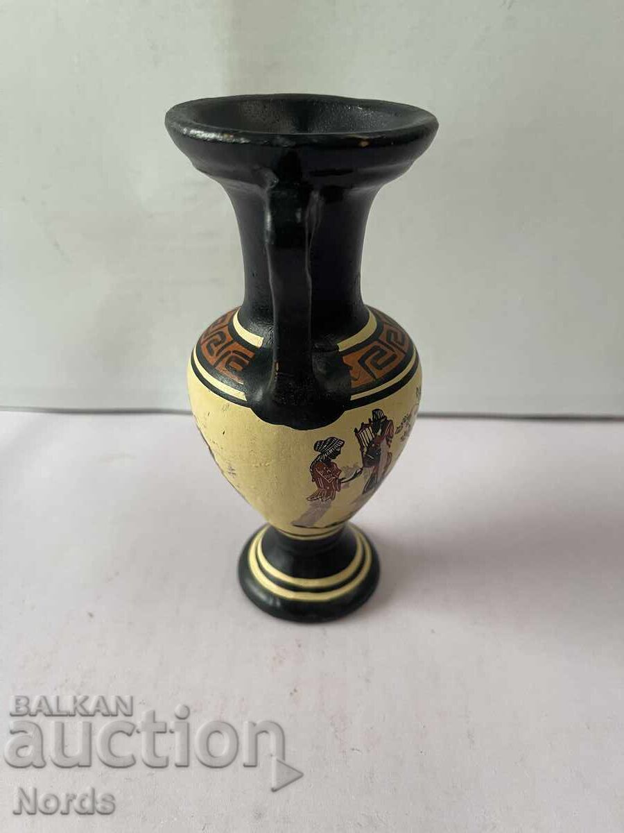 Красива керамична вазичка - 5 Красива керамична вазичка - 5