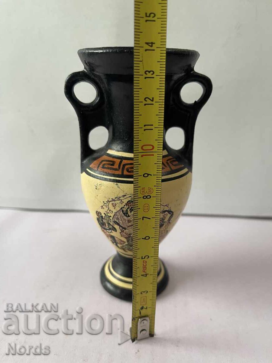 Красива керамична вазичка - 6 Красива керамична вазичка - 6