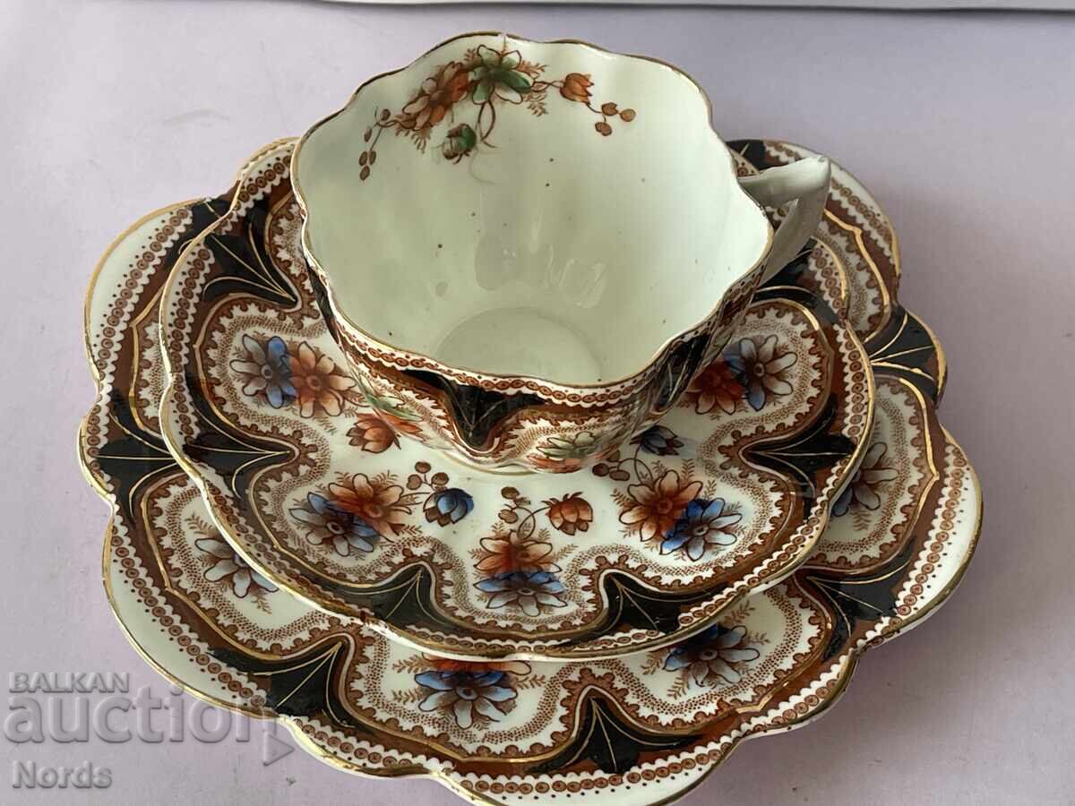 Set vintage englezesc triplu cu preț 30.00 BGN | € 15.34 Set vintage englezesc triplu cu preț 30.00 BGN | € 15.34