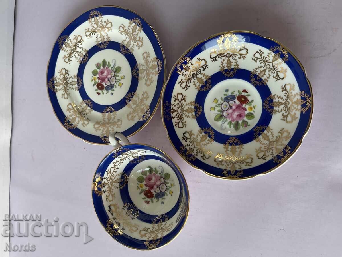 Доставка на Винтидж английски троен сет Доставка на Винтидж английски троен сет