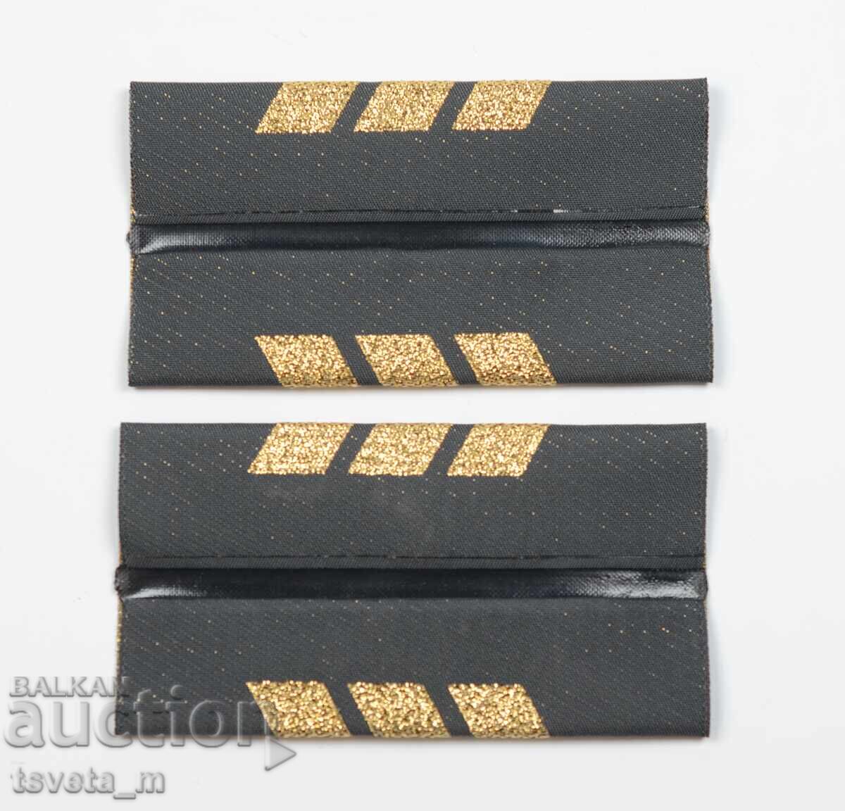 Branches Senior Sergeant with price 6.00 BGN | € 3.07 Branches Senior Sergeant with price 6.00 BGN | € 3.07