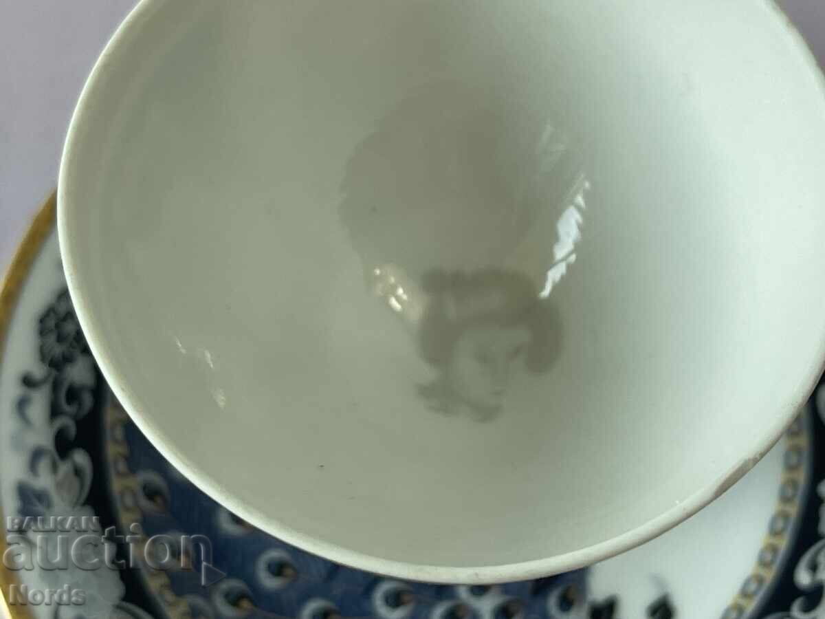 Licitație Set japonez cu imagine litofanie Licitație Set japonez cu imagine litofanie