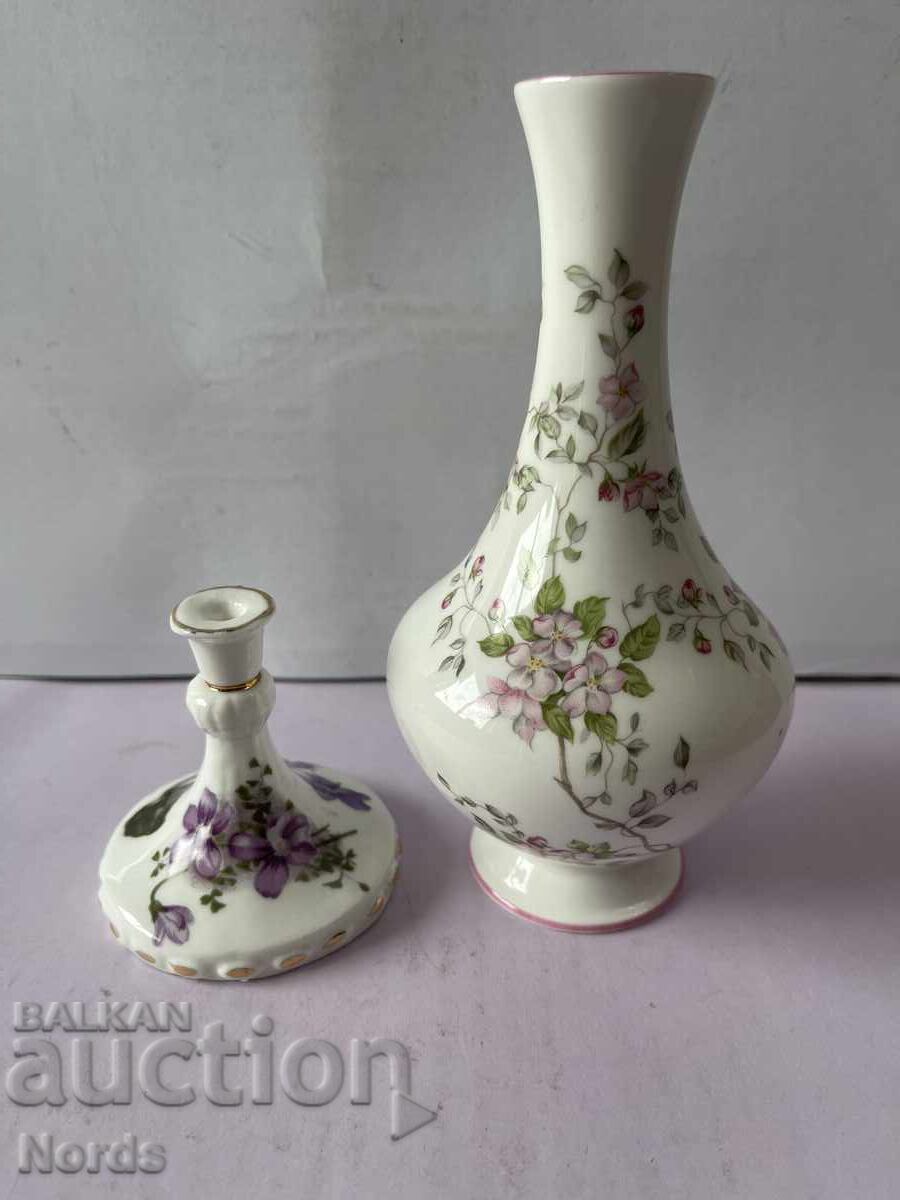 Красива английска ваза и свещник