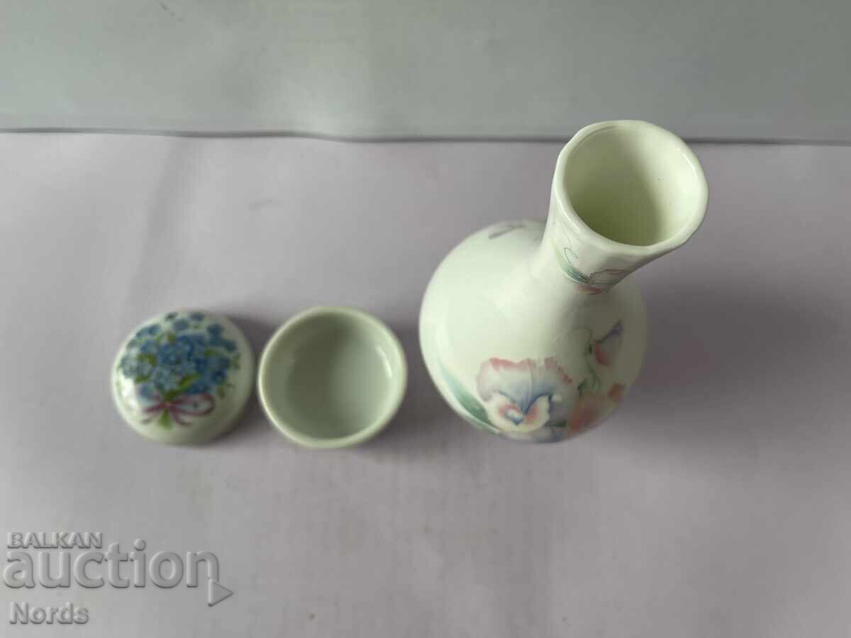 Аукцион Aynsley вазичка и бижутерка Аукцион Aynsley вазичка и бижутерка