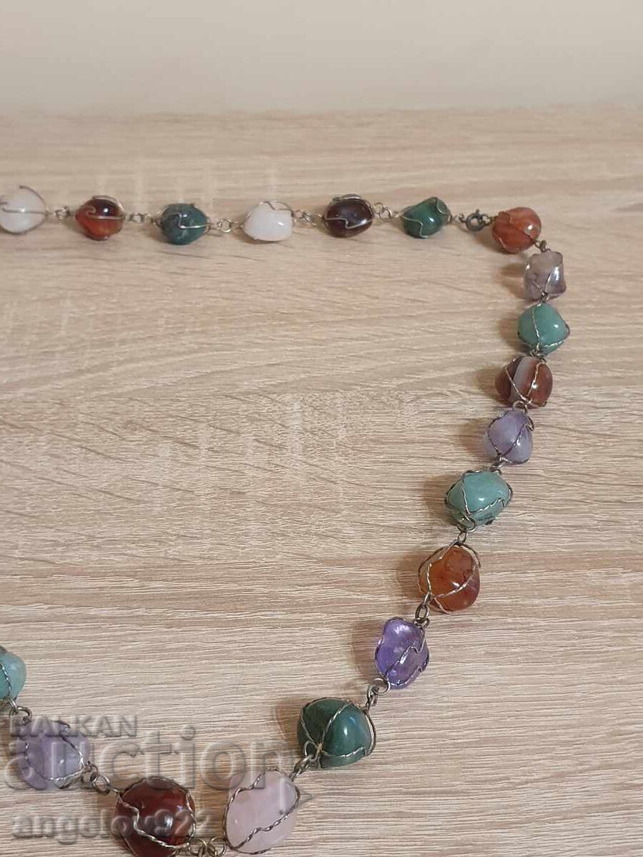 Δημοπρασία Βίντατζ περιδέραιο με φυσικά πετράδια!!!